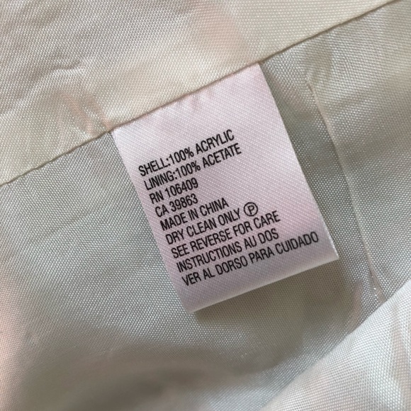 Tahari Arthur S. Levine Tweed Blazer - Picture 5 of 8